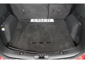 Ford Kuga thumbnail 44