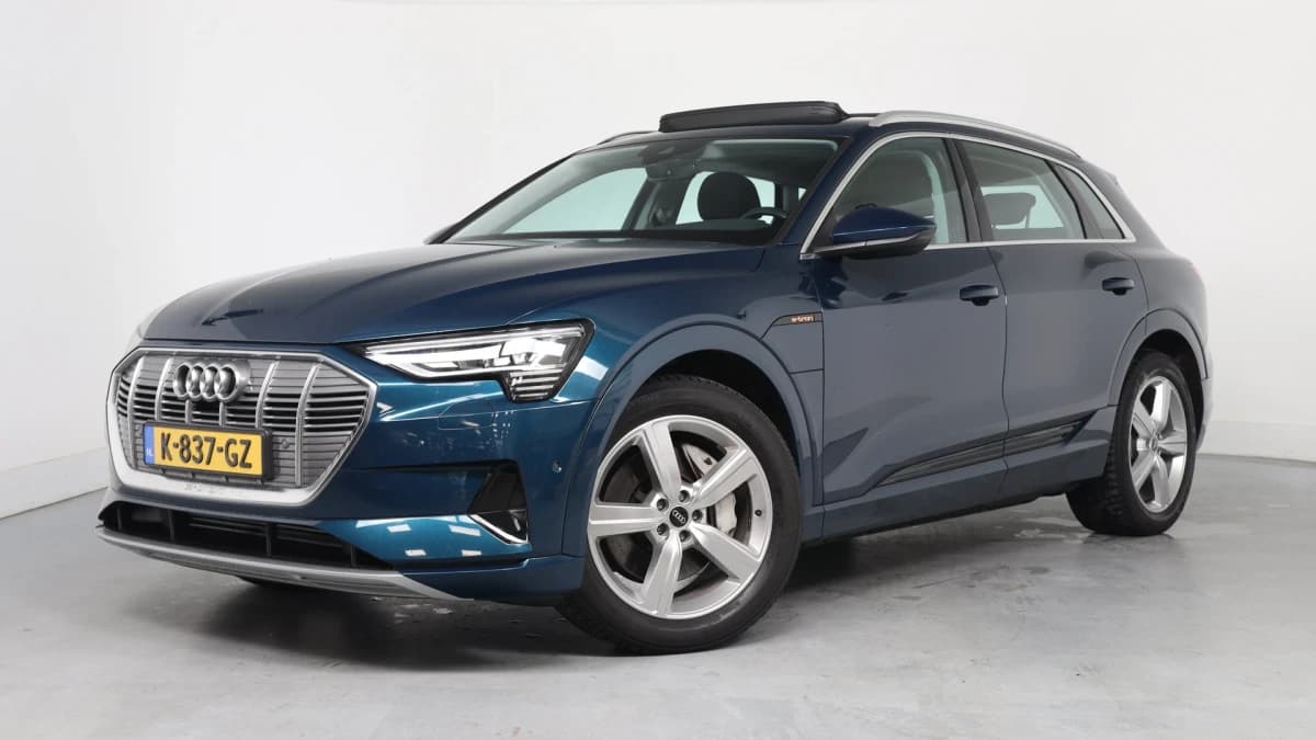 Audi e-tron — foto 1