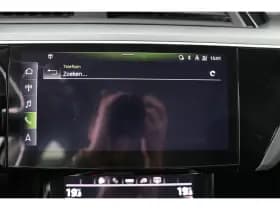 Audi e-tron thumbnail 13