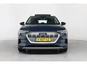 Audi e-tron thumbnail 4