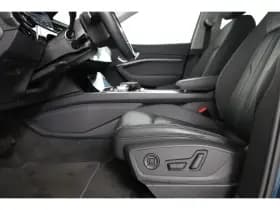 Audi e-tron thumbnail 6