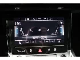 Audi e-tron thumbnail 10