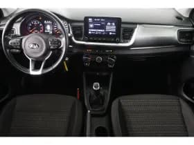 Kia Stonic thumbnail 4