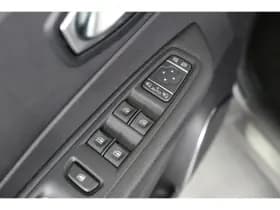 Renault Captur thumbnail 24