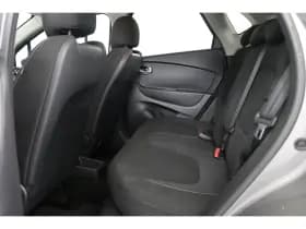 Renault Captur thumbnail 38