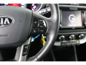 Kia Rio thumbnail 24