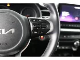 Kia Stonic thumbnail 25