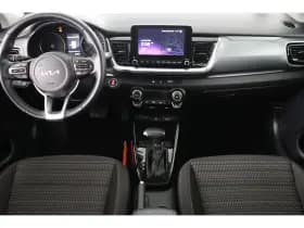 Kia Stonic thumbnail 4