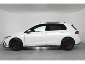 Volkswagen Golf thumbnail 2