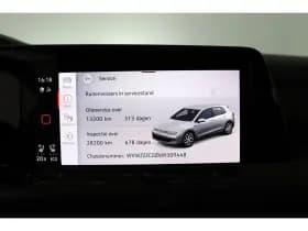 Volkswagen Golf thumbnail 22
