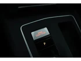 Volkswagen Golf thumbnail 42