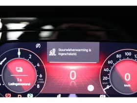 Volkswagen Golf thumbnail 46
