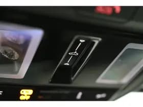 Volkswagen Golf thumbnail 49