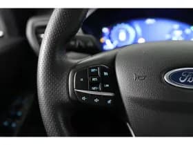 Ford Kuga thumbnail 23