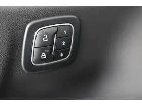 Ford Kuga thumbnail 39
