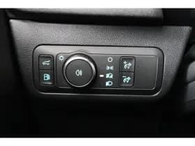 Ford Kuga thumbnail 40