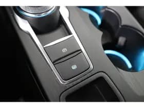 Ford Kuga thumbnail 48