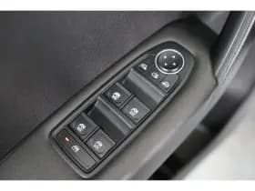 Renault Captur thumbnail 30