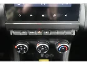 Renault Captur thumbnail 33