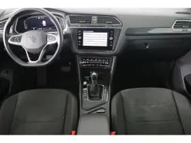 Volkswagen Tiguan thumbnail 4