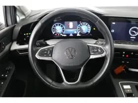 Volkswagen Golf thumbnail 31