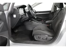 Volkswagen Golf thumbnail 33