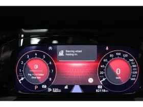 Volkswagen Golf thumbnail 40