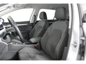 Volkswagen Golf thumbnail 6