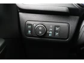 Ford Kuga thumbnail 29