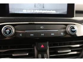 Ford Kuga thumbnail 37