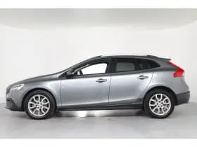 Volvo V40 thumbnail 2