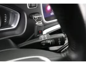 Volvo V40 thumbnail 39