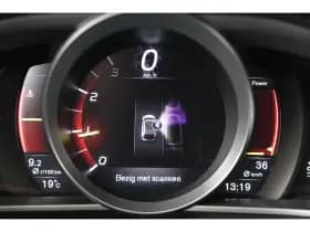 Volvo V40 thumbnail 40