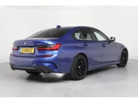 BMW 3-Serie thumbnail 8