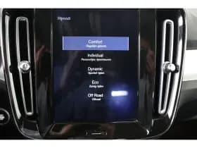 Volvo XC40 thumbnail 14