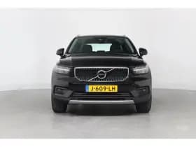 Volvo XC40 thumbnail 18