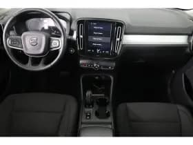 Volvo XC40 thumbnail 4