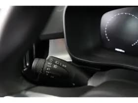 Volvo XC40 thumbnail 31
