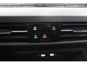 Volkswagen Golf thumbnail 35