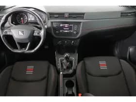 SEAT Arona thumbnail 4