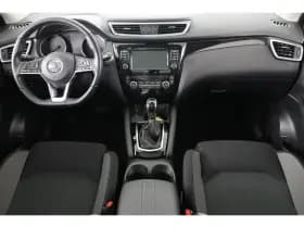 Nissan Qashqai thumbnail 4