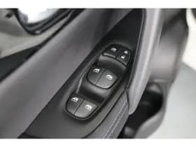 Nissan Qashqai thumbnail 33