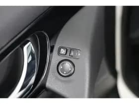 Nissan Qashqai thumbnail 34