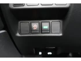 Nissan Qashqai thumbnail 40