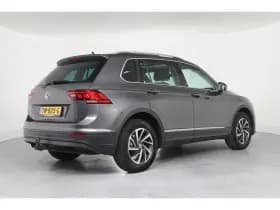Volkswagen Tiguan thumbnail 11