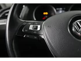 Volkswagen Tiguan thumbnail 32