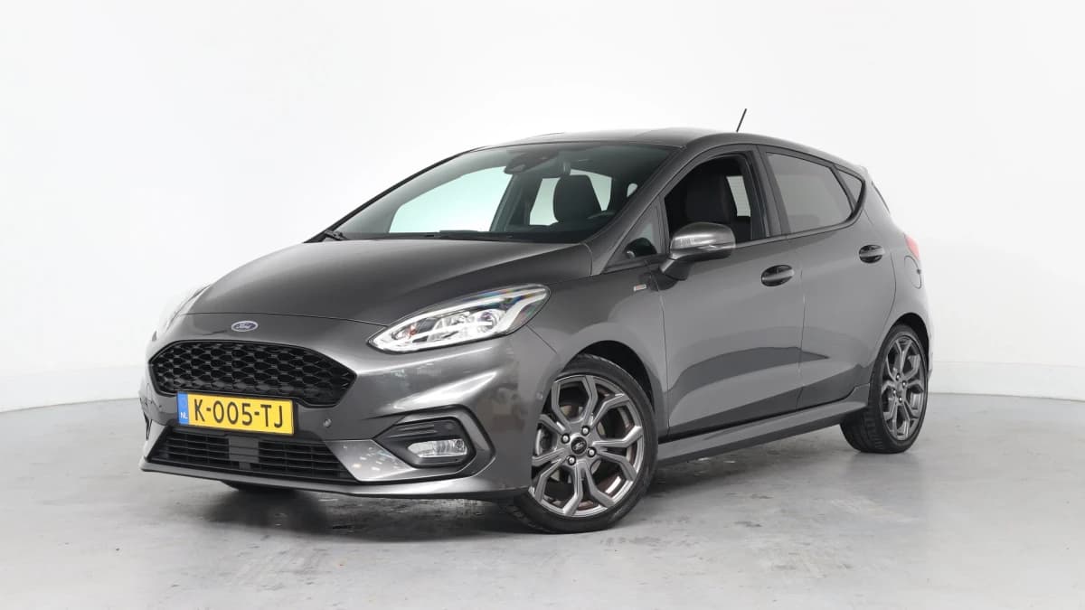 Ford Fiesta — foto 1