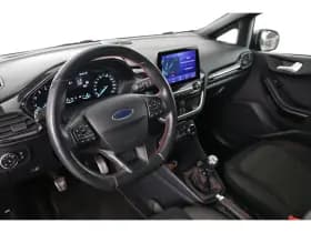 Ford Fiesta thumbnail 5