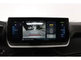 Peugeot e-2008 thumbnail 14