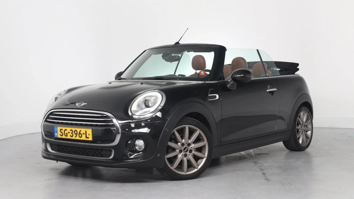 MINI Cabrio — foto 1